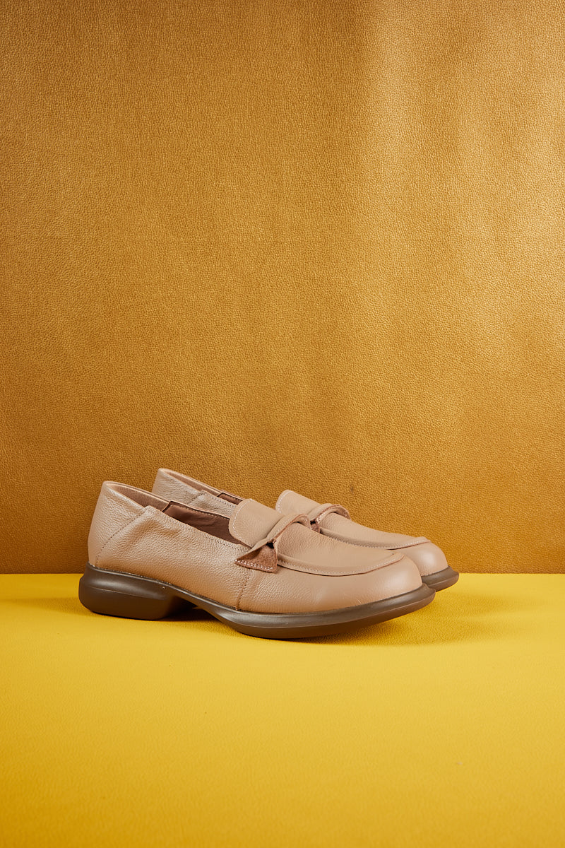 Rumour Has It | Simple Your Way Leather Loafer - Neutral