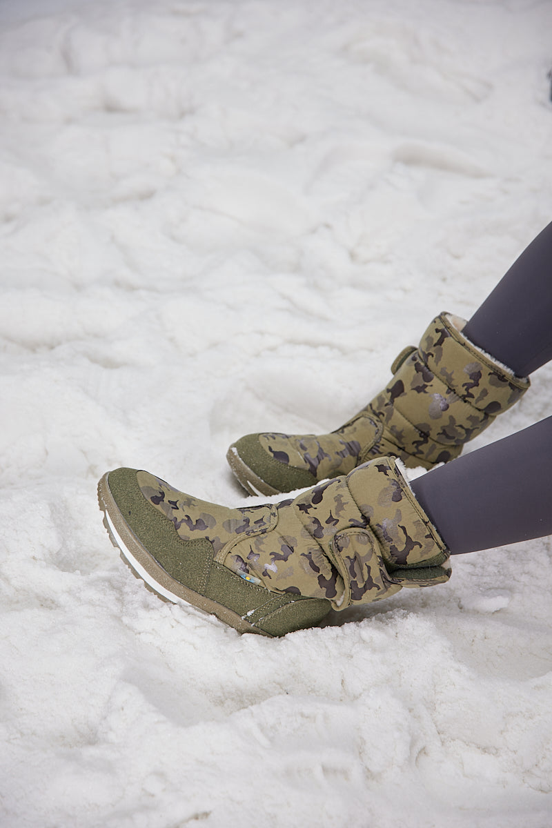 Frozen Princess | Alaska Camo Princess Water-Repellent Snow Boot - Olive