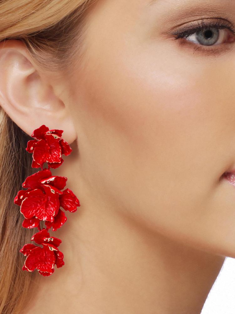 Phyllis Varnish Flower Earrings