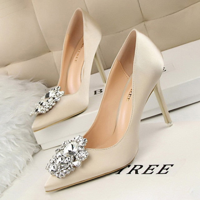 Tiya Heels