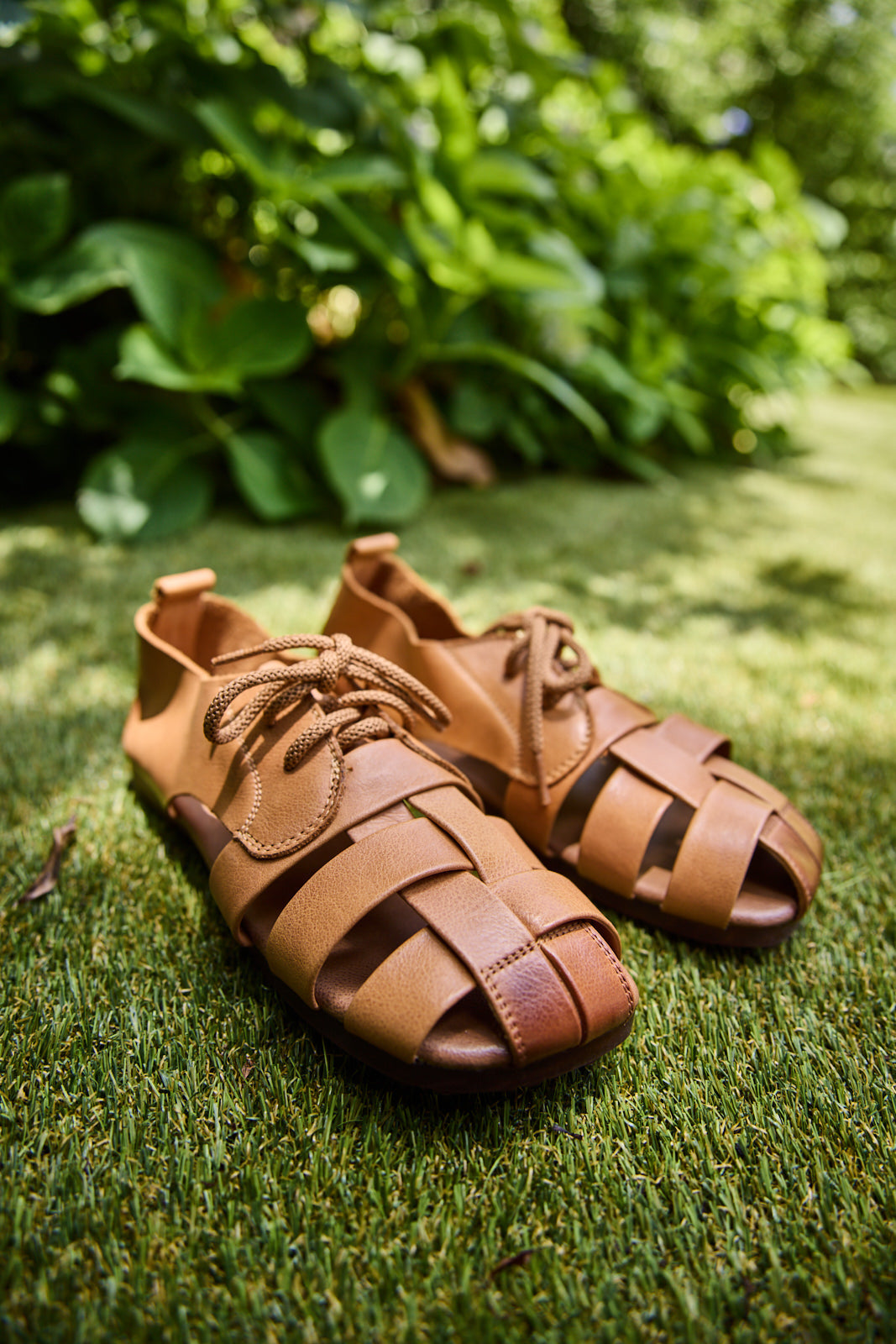 Rumour Has It | Daybreaker Leather Woven Sandal - Tan