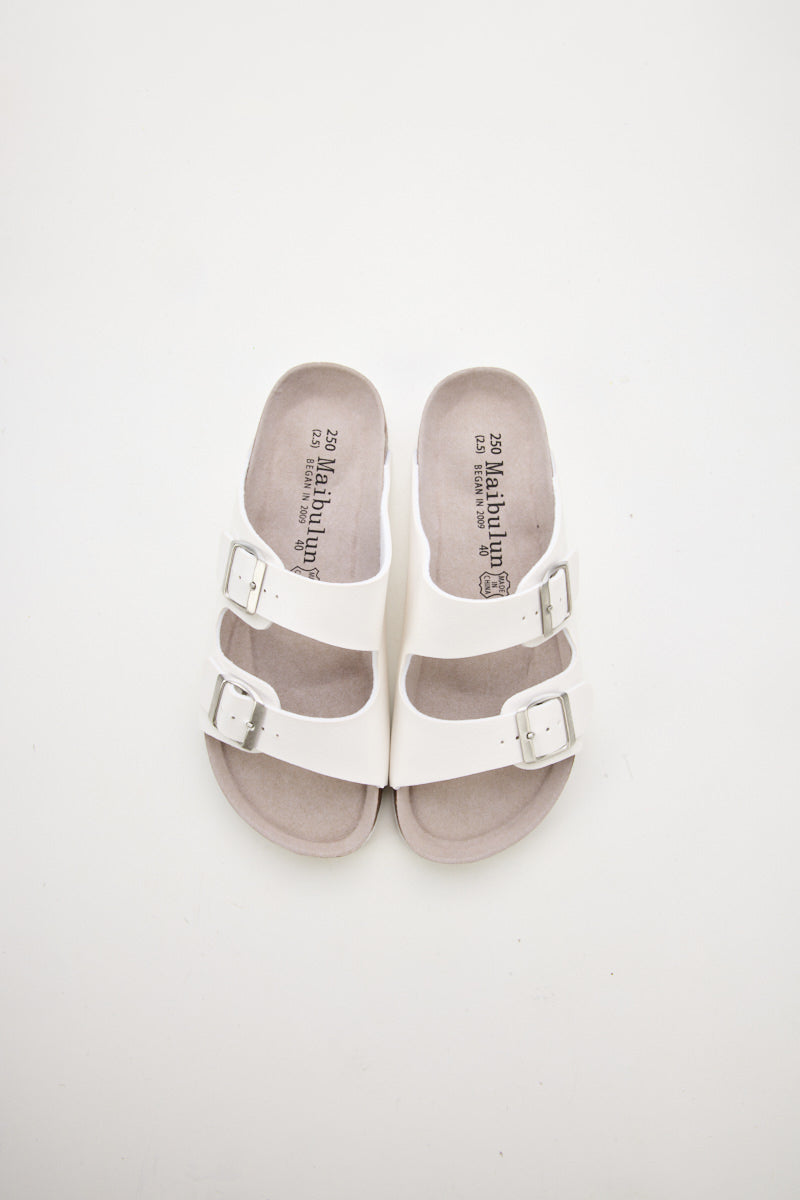 Maibulun | Signature Double Strap Footbed Sandal - White