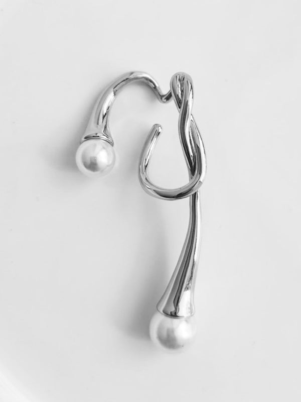 Normcore Asymmetric Geometric Ear Clip