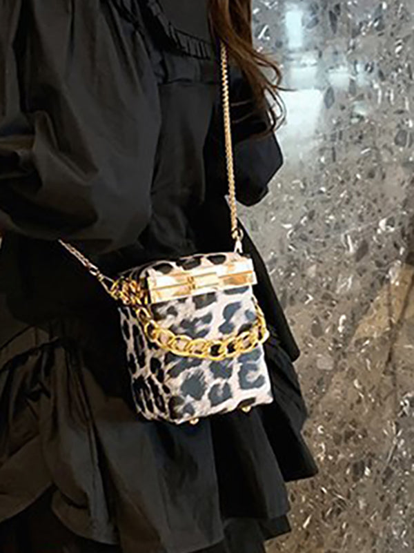 Bolsos bandolera de leopardo con cadenas 