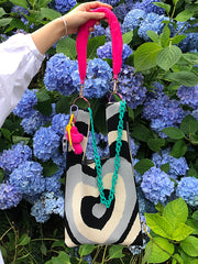 Cadenas Color de contraste Bolsos tejidos con estampado de corazones Bolsos 