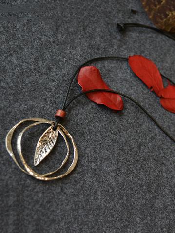 Leaf Double Circle Fresh Necklace