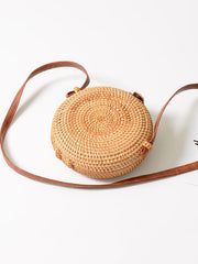 Mini bolso bohemio hecho a mano de bosque de ratán 