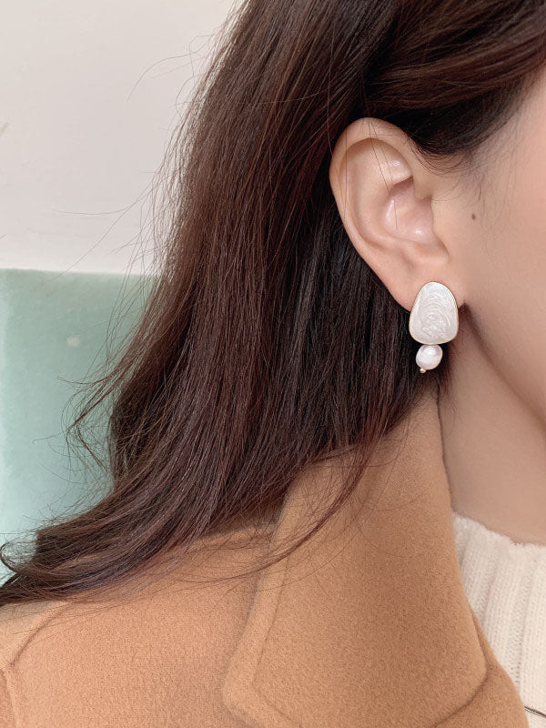 Simple Asymmetric Pearl Geometry Earrings